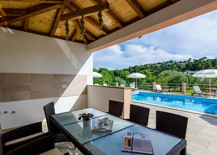 Appartement Mali Paradiso - One Bedroom With Terrace And Pool View A3 *
