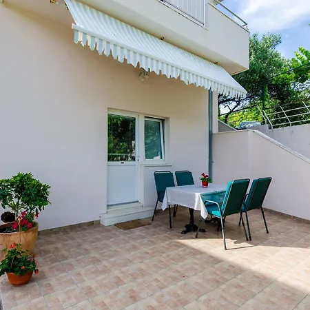 Mali Paradiso - One Bedroom With Terrace And Pool View A3 Apartamento *