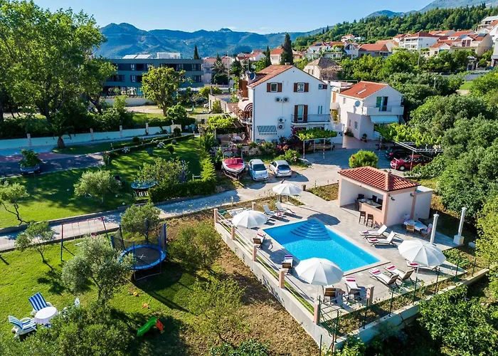 Mali Paradiso - One Bedroom With Terrace And Pool View A3 Апартаменты *