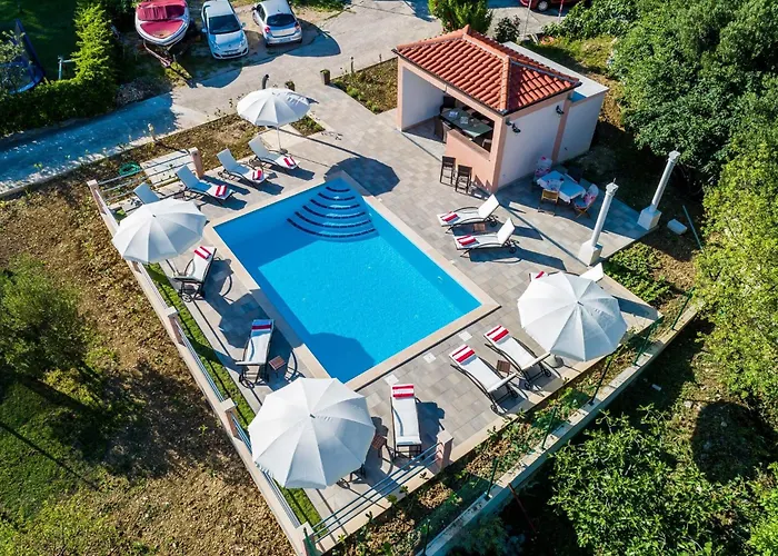 Mali Paradiso - One Bedroom With Terrace And Pool View A3 Апартаменты